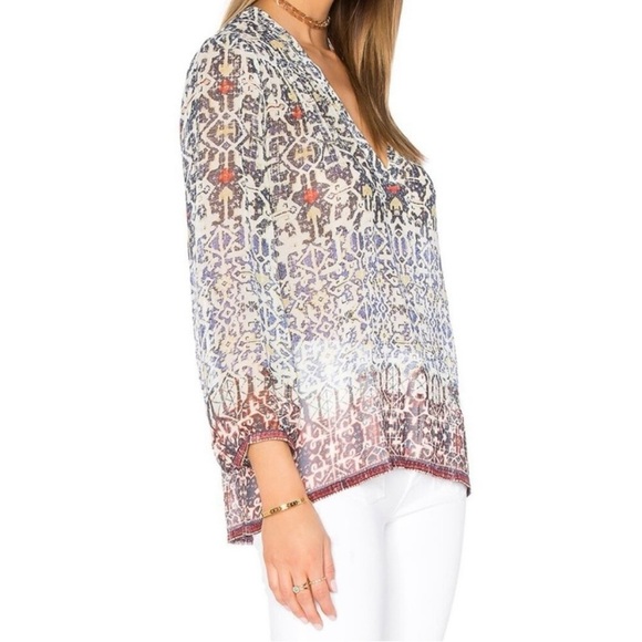 Joie Frazier Silk Blouse Semi Sheer Blue Red Southwest Print Women's Size XS - Picture 9 of 9